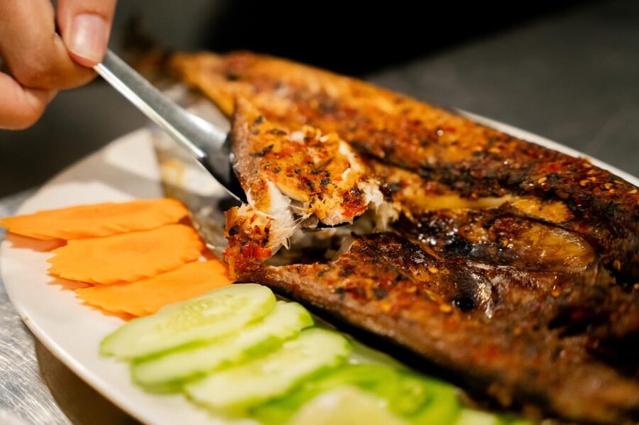 Siem Reap's Ultimate Street Food Tour by Tuk Tuk - Street 27 Finishes the Meal With Kampot Pepper