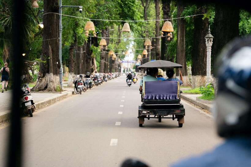 Siem Reap's Ultimate Street Food Tour by Tuk Tuk - Road 60 Brings Fruit, Snacks, and Big Flavors