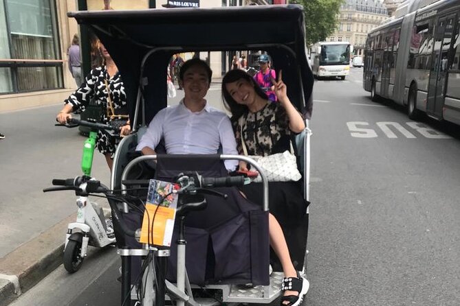 Sightseeing tour of most iconic parisian monuments (rickshaw) - Grand Palais, Petit Palais, and presidential views