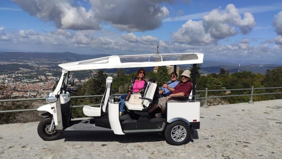 Sightseeing Tours by Electric Tuk-Tuk in Guimarães - The $90 price and who gets the best value