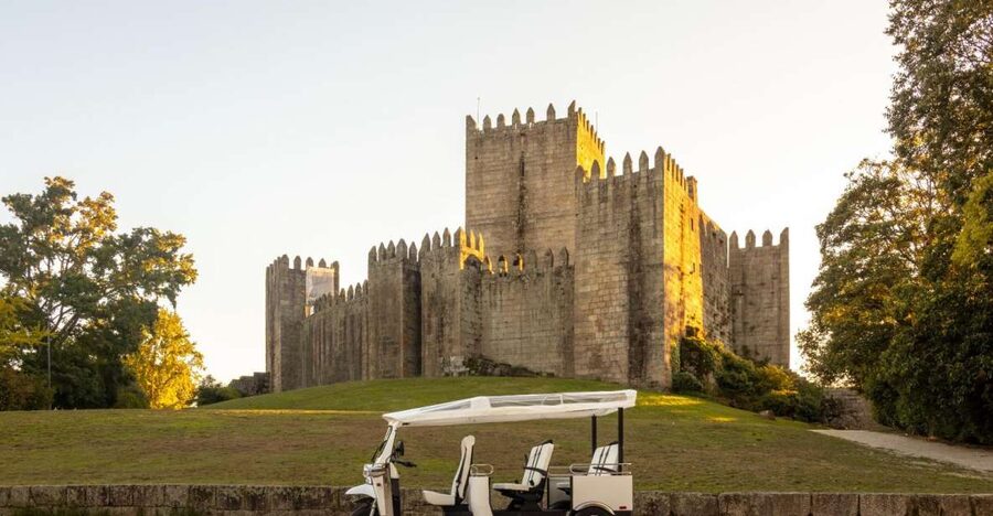 Sightseeing Tours by Electric Tuk-Tuk in Guimarães - Weather, comfort, and practical details