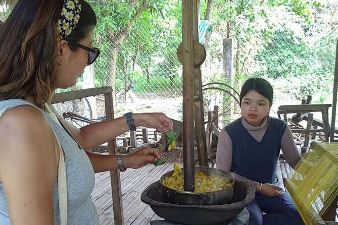 Silk Island Tuk Tuk Tour - Seeing more than silk at the island pagoda