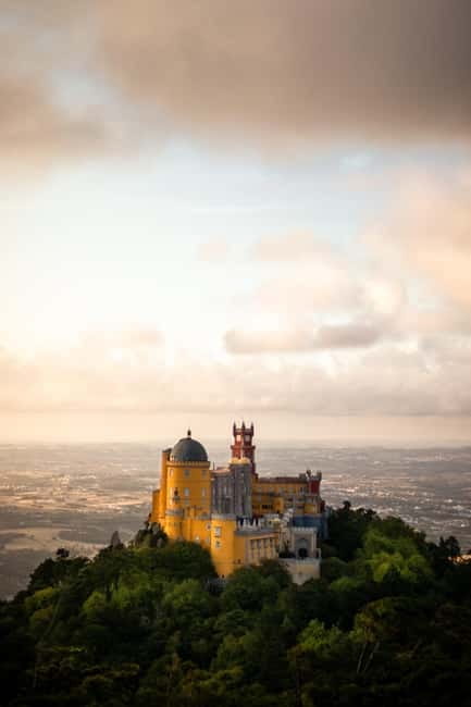 Sintra: Guided History & Highlights Tuk-Tuk Tour with Pastry - Sabuga Fountain and Sintra’s water