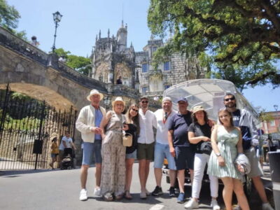 Sintra Tour: Palaces and Dream Landscapes in Tuk Tuk