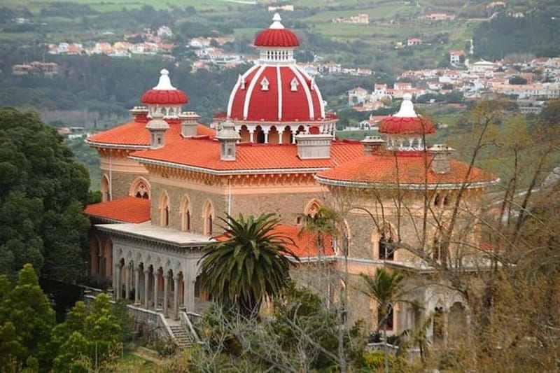 Sintra: Vintage electric Tuk Tuk tour, Pena Palace 4/5 hours - What the guide adds to the ride