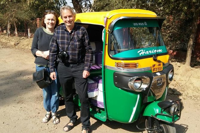 Skip the Line: Half Day Sunrise Tour of Taj Mahal by TUK TUK - Entering the Taj Mahal at sunrise