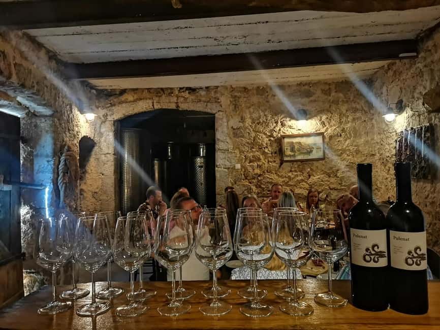 Stari Grad: Private Tuk-Tuk tour with Wine tasting - How much value do you get for $235?