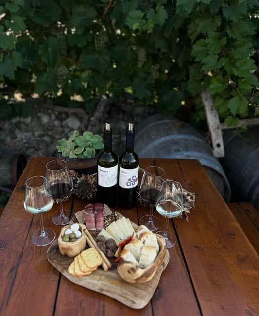 Stari Grad: Private Tuk-Tuk tour with Wine tasting - Who will enjoy this experience most?
