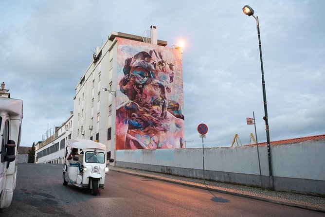 Street Art - Tuk Tuk Tour - Lisbon street art beyond the postcard route