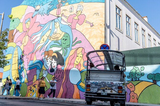 Street Art - Tuk Tuk Tour - Meeting point, pickup, and timing