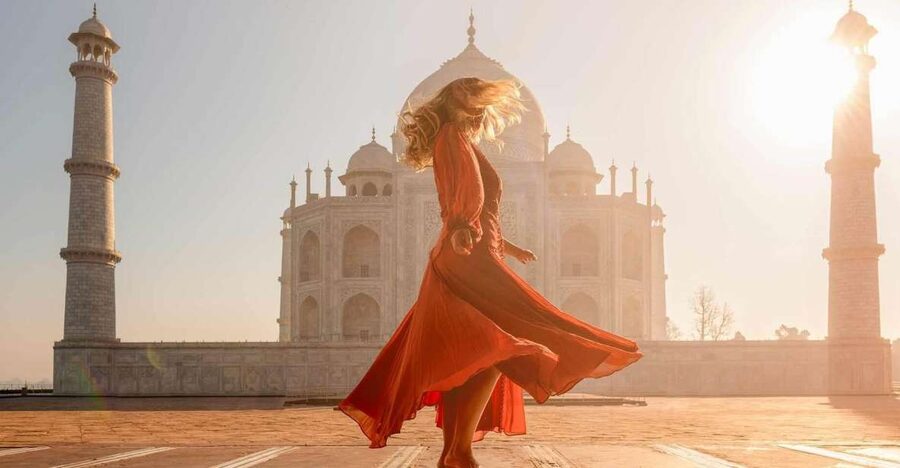 Sunrise Taj Mahal, Agra Fort & Mehtab Bagh Tour by Tuk Tuk - Street food, lunch, and masala chai