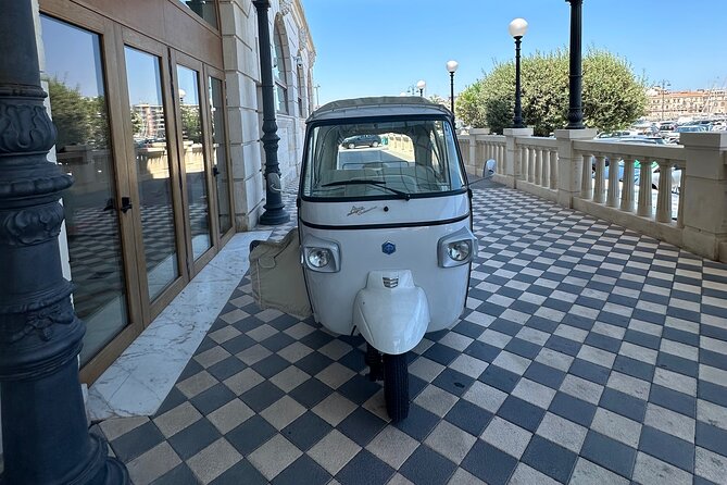 Syracuse and Ortygia and Park Neapolis Tuk-Tuk Tour - Ancient Greek Syracuse at Apollo’s Temple