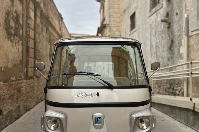 Syracuse and Ortygia by tuk-tuk 2-hour tour - San Giovanni and the early Christian side of Syracuse