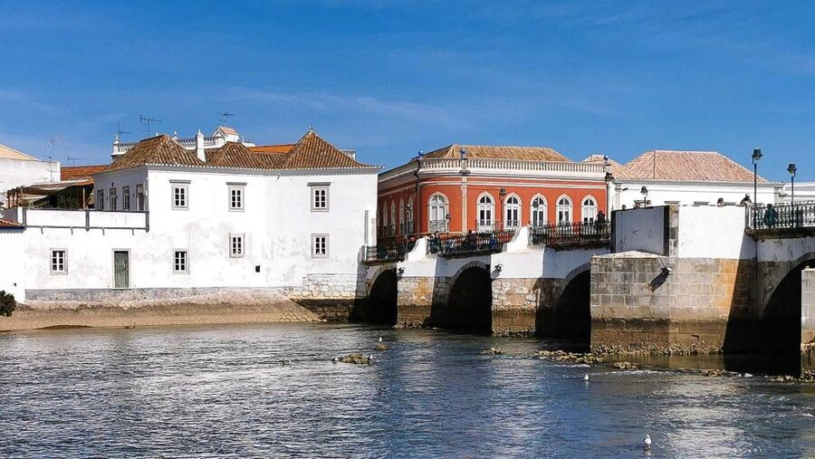 Tavira: Tuk-Tuk City Tour - Seeing Tavira before choosing what to revisit
