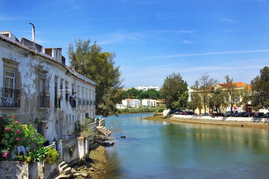 Tavira: Tuk-Tuk City Tour - The historic core, four churches, and Tavira Castle