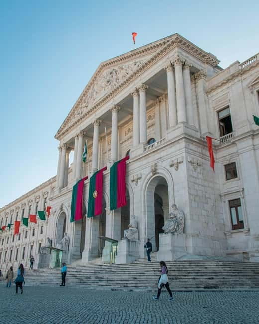 The 7 Hills of Lisbon Tuk Tuk Tour (4-hours) - Eduardo VII Park and the Final City View