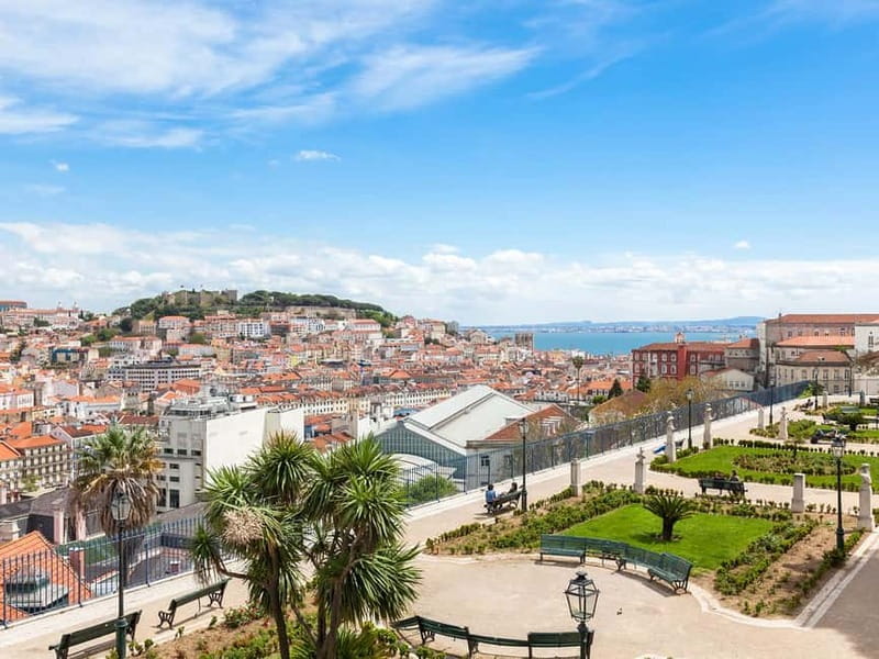 The 7 Hills of Lisbon Tuk Tuk Tour (4-hours) - Portas do Sol and the First Big Look at Alfama
