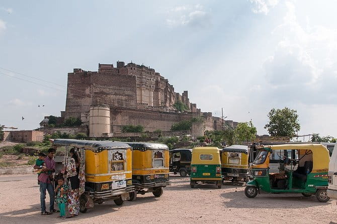 The Tuk Tuk Experience - A drive through Jodhpur - A tuk tuk is the right vehicle for Jodhpur’s old lanes