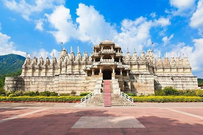 The Tuk Tuk Experience - A drive through Jodhpur - Jaswant Thada brings a quieter finish