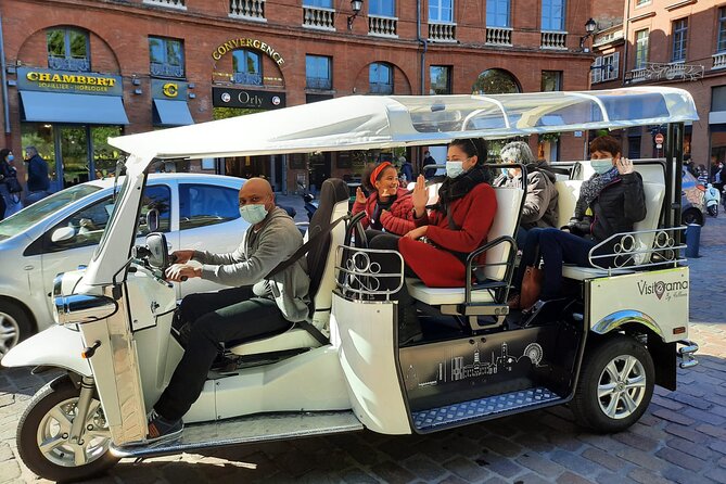 Toulouse Tour in Electric Tuk Tuk - Palais Niel and Saint-Etienne Cathedral