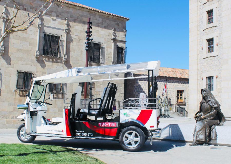 Tour Guiado En Tuk Tuk Recorre Avila De La Forma Mas Comoda - Morning, afternoon, or illuminated night views