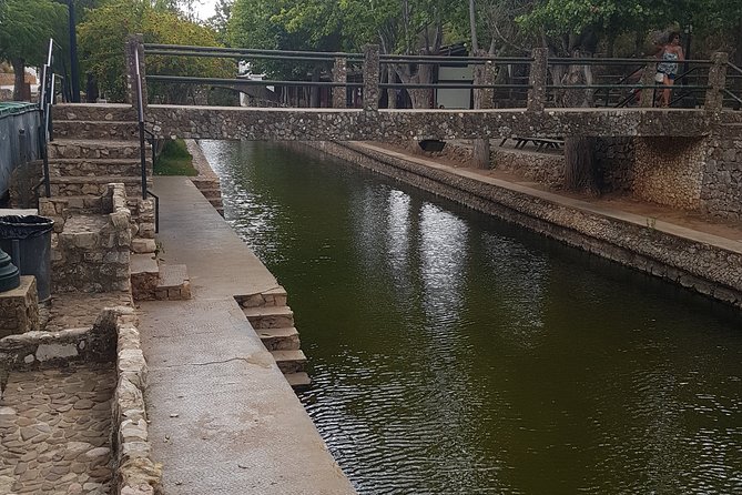 TOURS CARLOS SMILE TUK TUK - coast, country side or mix - Paderne Castle brings history inland