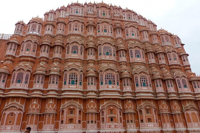 Travel Through the Streets of Jaipur by Tuktuk with a Local - The Water Palace and Jaipur’s royal center