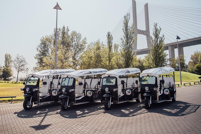 True 4Hour Private Tuk Tuk Tour: Discover Lisbon with a Local! - Lisbon Cathedral and the first look at Alfama