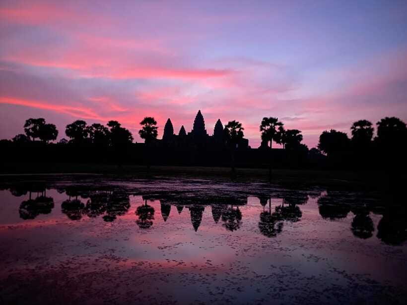 Trusty Tuk Tuk - Bayon closes the temple circuit