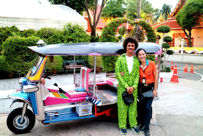 Tuk Tuk Bangkok Private Tour: WW2 Pad Thai, 360-Viewpoint, Chinatown (Pickup) - Wat Saket and the Golden Mountain view