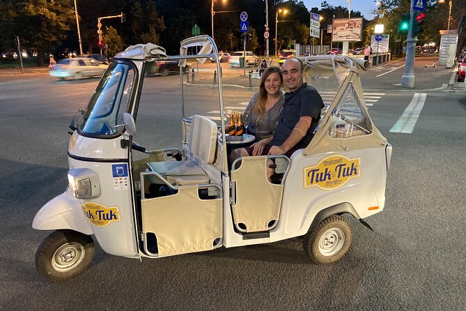 Tuk Tuk Bucharest Romantic Tour with miniBAR - Triumph Arch: a useful first photo stop