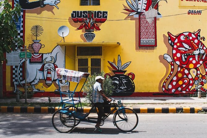 Tuk Tuk Delhi Experience - Old Delhi by bicycle rickshaw and on foot