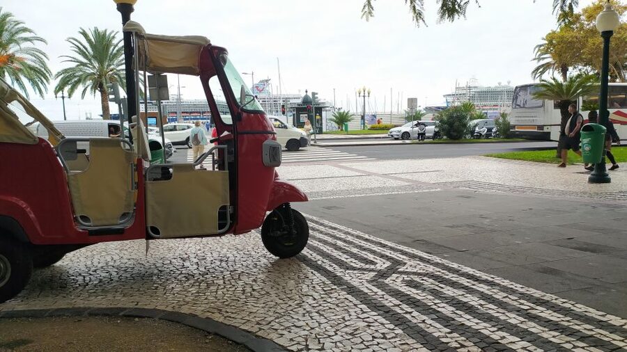 Tuk Tuk Funchal CR7 - Madeira Island - What is included, and what is not