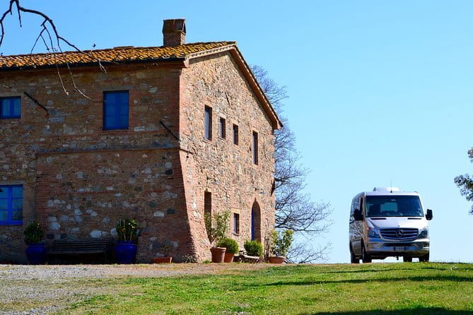 Tuk tuk in Chianti - Who will enjoy this most