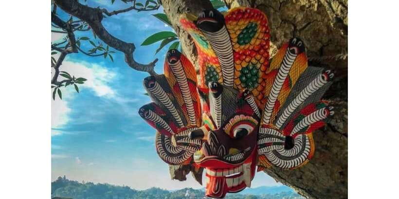 Tuk Tuk Kandy City Tour By Local Guide - Starting with Kandy’s hilltop temples