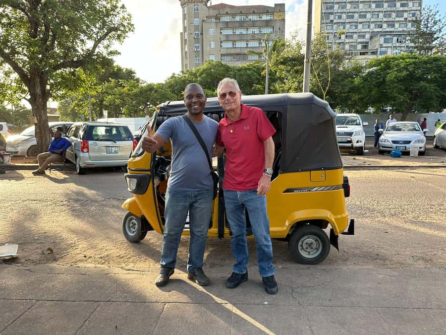 TUK TUK MAPUTO CITY TOUR - Who will enjoy this Maputo tour