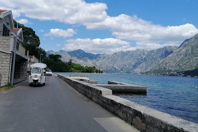 Tuk Tuk Montenegro: Magnificent Boka Bay - Thirty minutes at Porto Montenegro
