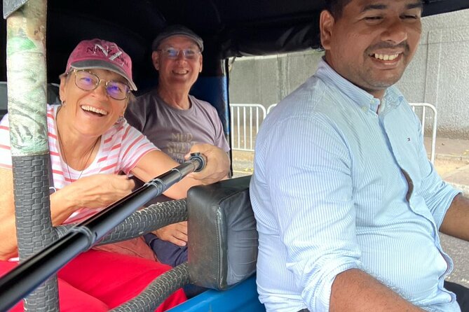 Tuk Tuk Private Tour Exploring Sri Lanka Capital of Colombo - The sea, the old port, and Dutch Colombo