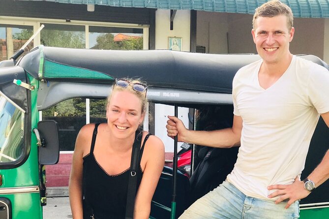 Tuk Tuk Rental in Sri Lanka - The service level and communication
