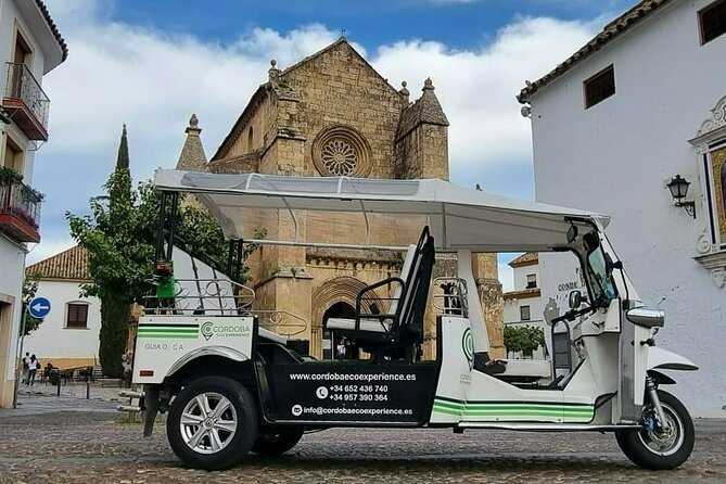 Tuk tuk route through Córdoba - The Roman Bridge and the two sides of Córdoba