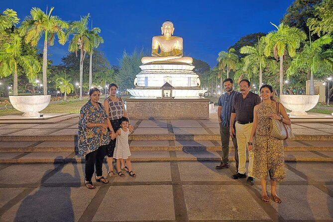 Tuk Tuk safari capital Colombo (Food and Entry Fees) Including - Gem traditions and a Ceylon tea tasting
