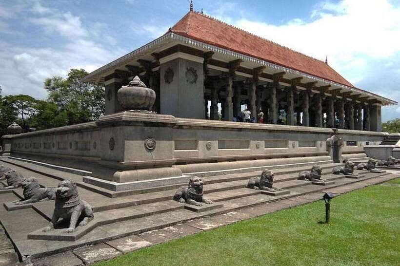 Tuk Tuk Tales of Colombo From Cruies - Who should book this Colombo ride?