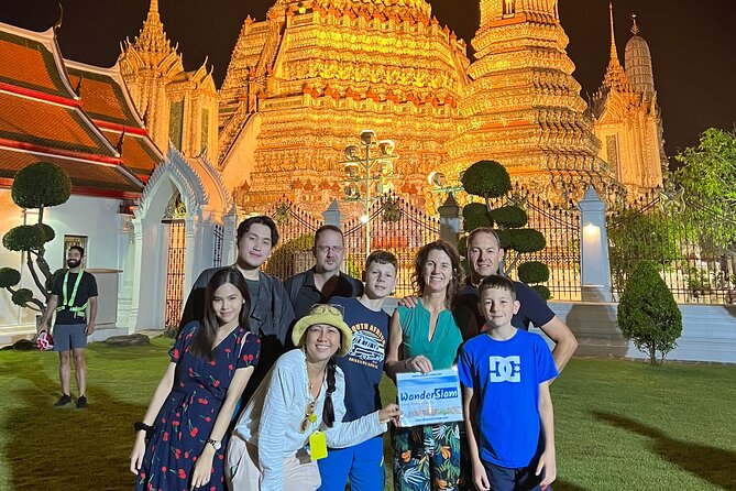 Tuk-tuk tour Bangkok by Night with Chinatown meal and hotel transfers - A four-hour introduction to Bangkok after dark