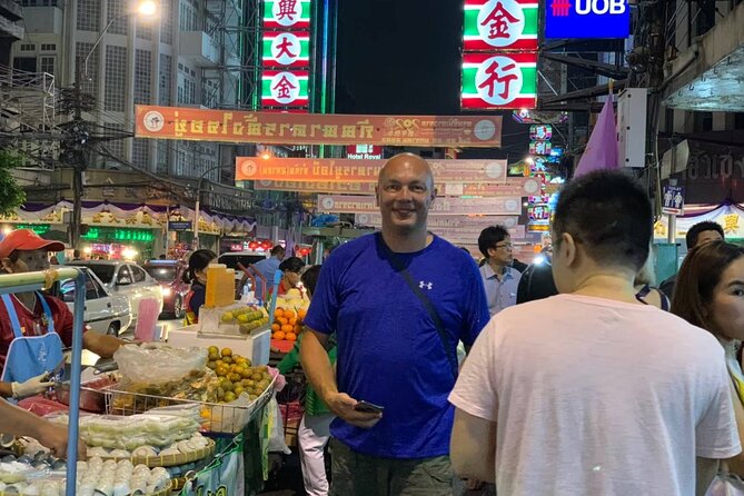 Tuk-tuk tour Bangkok by Night with Chinatown meal and hotel transfers - Pak Khlong Talat, Bangkok’s flower market