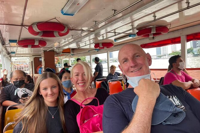 Tuk-tuk tour Bangkok by Night with Chinatown meal and hotel transfers - The Giant Swing and Bangkok’s old-town symbols