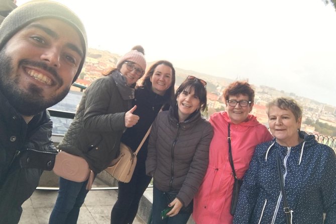 Tuk Tuk Tour - Golden Age - Chiado, Luís de Camões, and a literary pause
