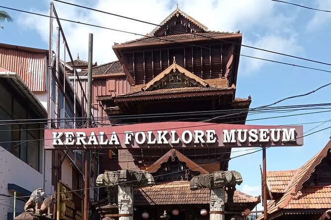 Tuk Tuk tour in Cochin with Port pick-up - Museums that add context to the ride