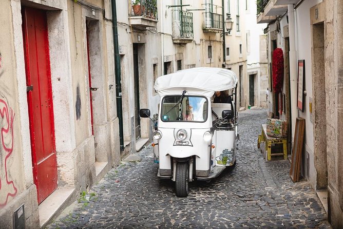 Tuk Tuk Tour in Lisbon's Old Town - Tram 28 - Starting at the Hard Rock Cafe and heading uphill