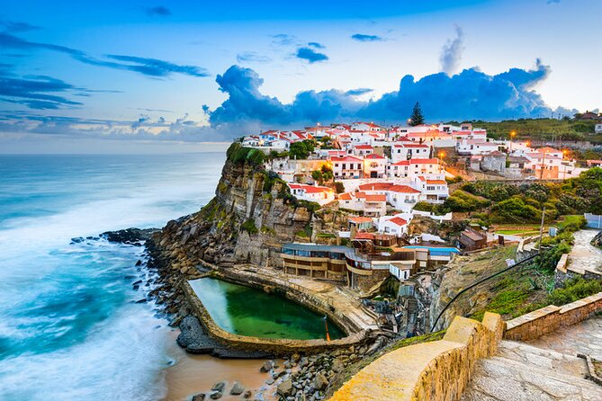 Tuk-Tuk Tour in Sintra Palaces in Cabo da Roca - What the guides add to the day