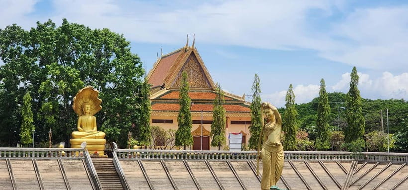 Tuk-Tuk Tour to Silk Island & Udong Mountain - Crossing Tonle Sap, then the Mekong